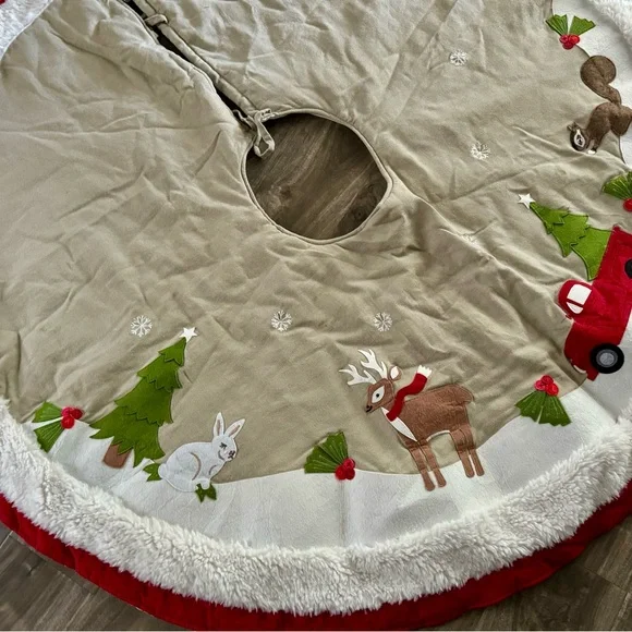Pottery Barn Kids Woodland Tree Skirt - Picture 4 of 5
